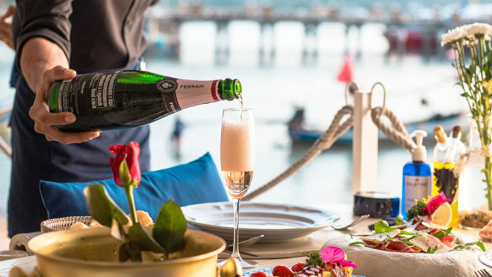 Market Your Restaurant for Success in Tourist Destinations